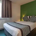 Amsterdam Hotel 3*