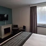 Amsterdam Hotel 3*