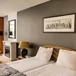 Amsterdam Hotel 3*